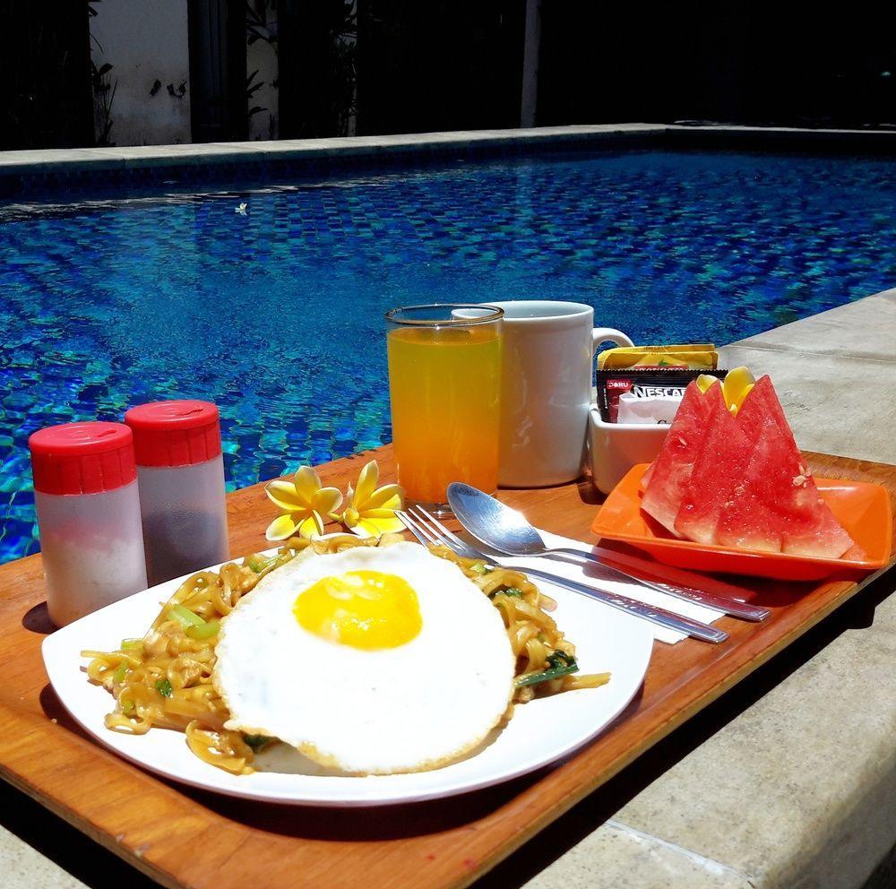 Hotel Coco De Heaven House Jimbaran Exterior foto